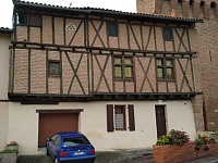 Lescure d'Albigeois, Maison de l'ours (4)